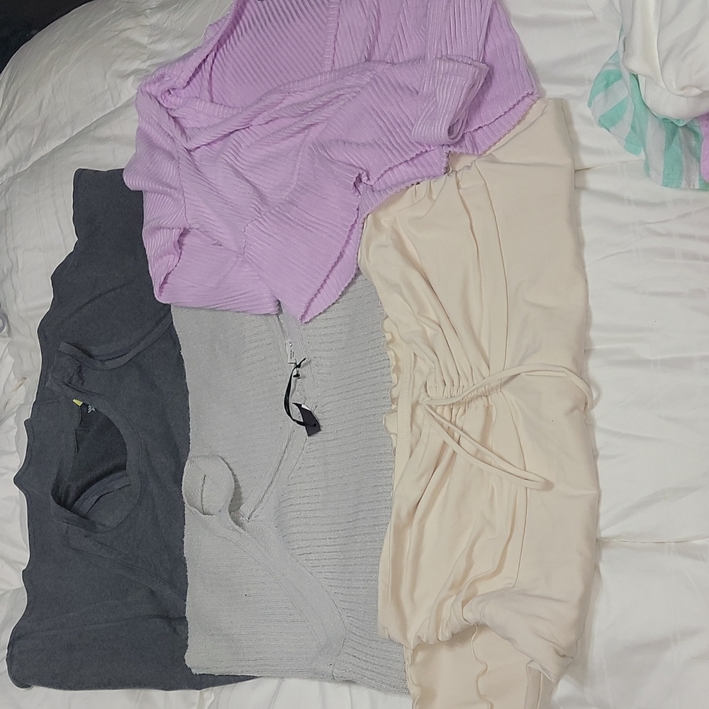 2x blouse lot - Picture 1 of 1